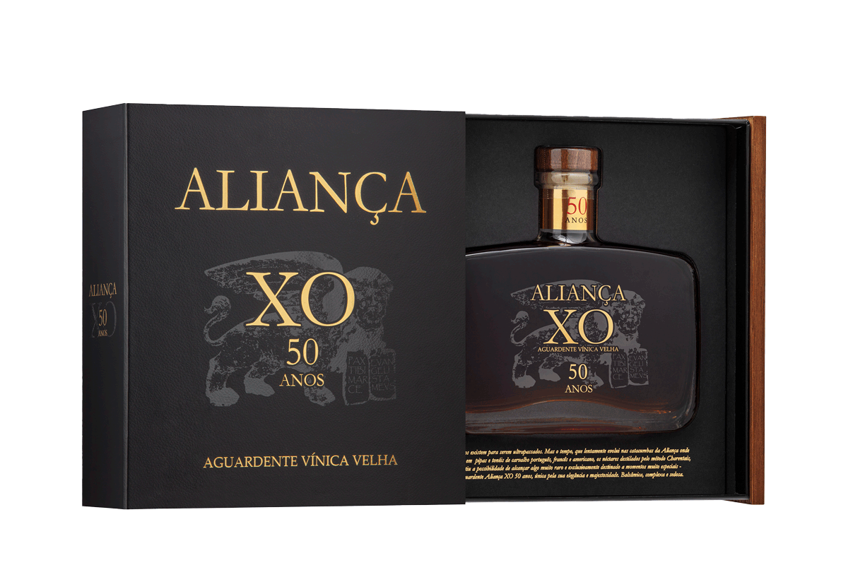 Aguardente Velha Alianca Xo 50 Anos