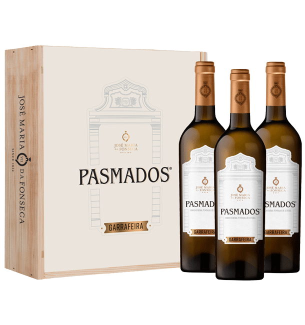 
                  
                    Pasmados Garrafeira Branco
                  
                