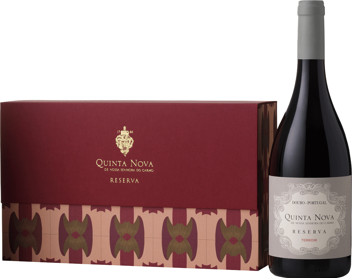 
                  
                    Quinta Nova Reserva Terroir Blend Tinto (conjunto)
                  
                