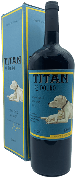 
                  
                    Titan Tinto Magnum
                  
                
