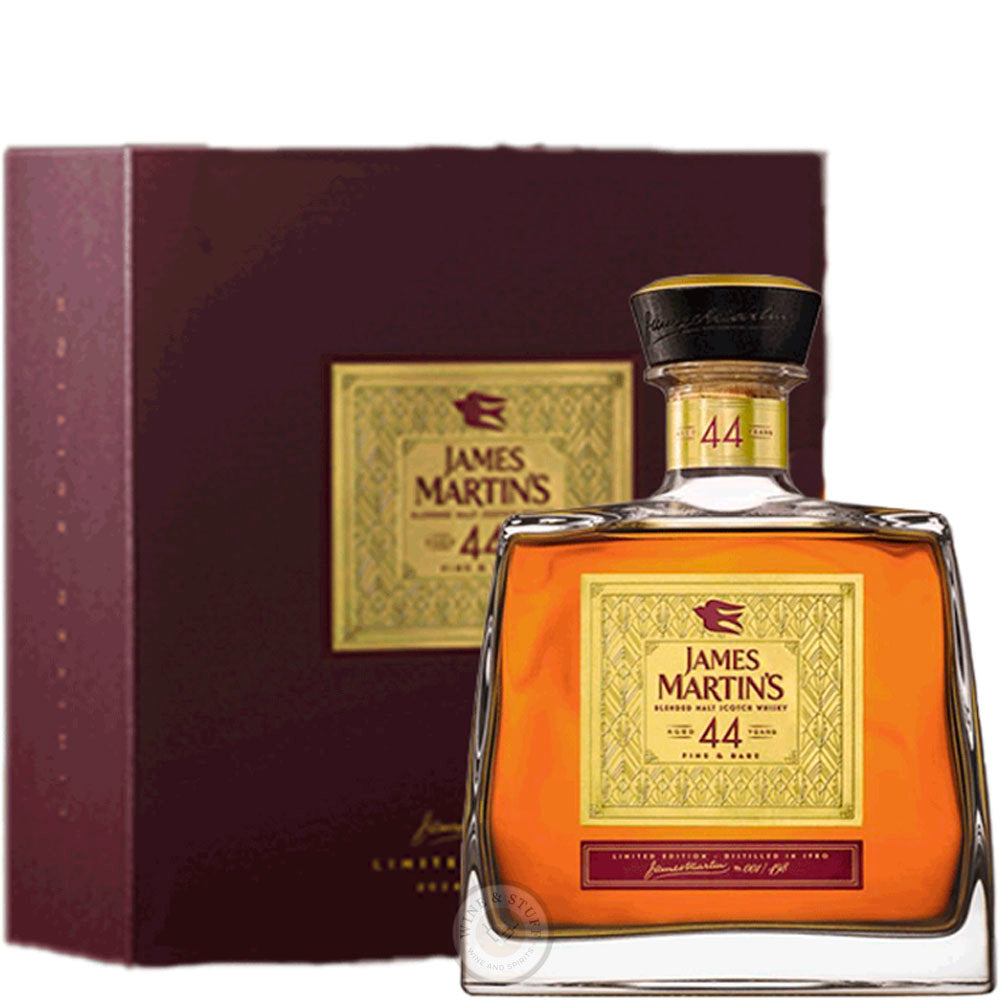 
                  
                    Whisky James Martins 44 Anos
                  
                