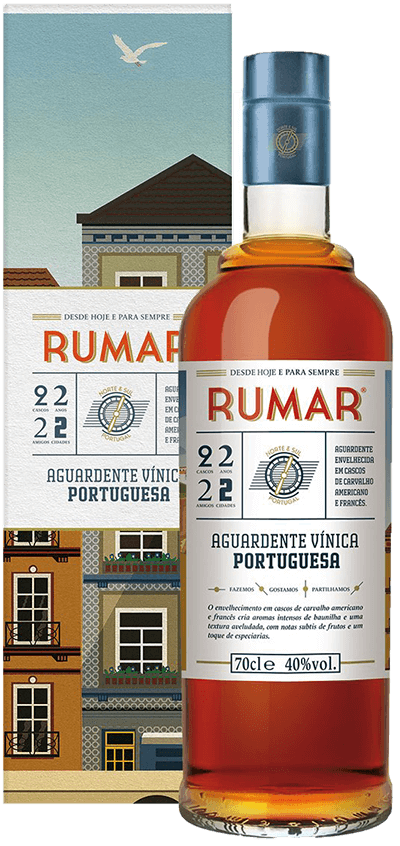 Brandy viejo de Rumar