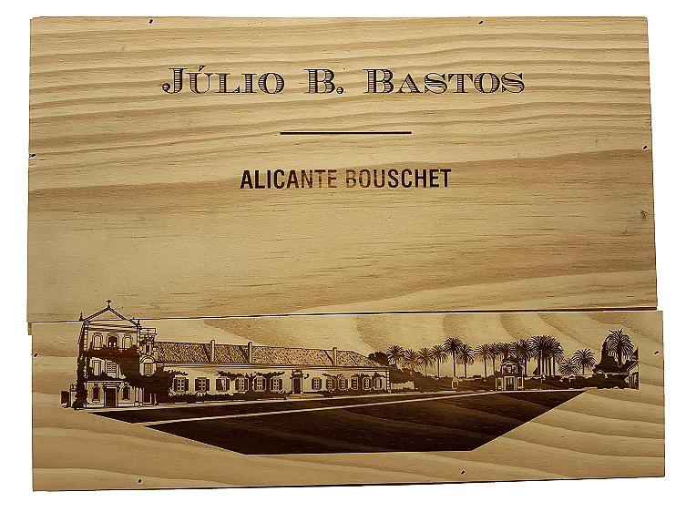 
                  
                    Julio B. Bastos Alicante Bouschet Tinto 2014
                  
                