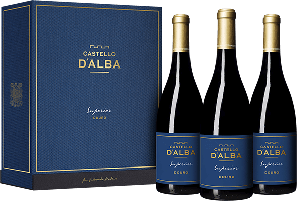 Conjunto 3 Garrafas Castello D'alba Superior Tinto 2021