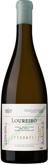 
                  
                    Anselmo Mendes Loureiro Private White 2020
                  
                